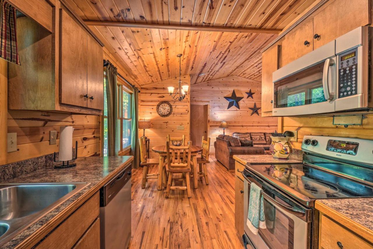 The Georgia Peach Cabin 8 Mi To Dwntn Helen Clarkesville Exterior foto
